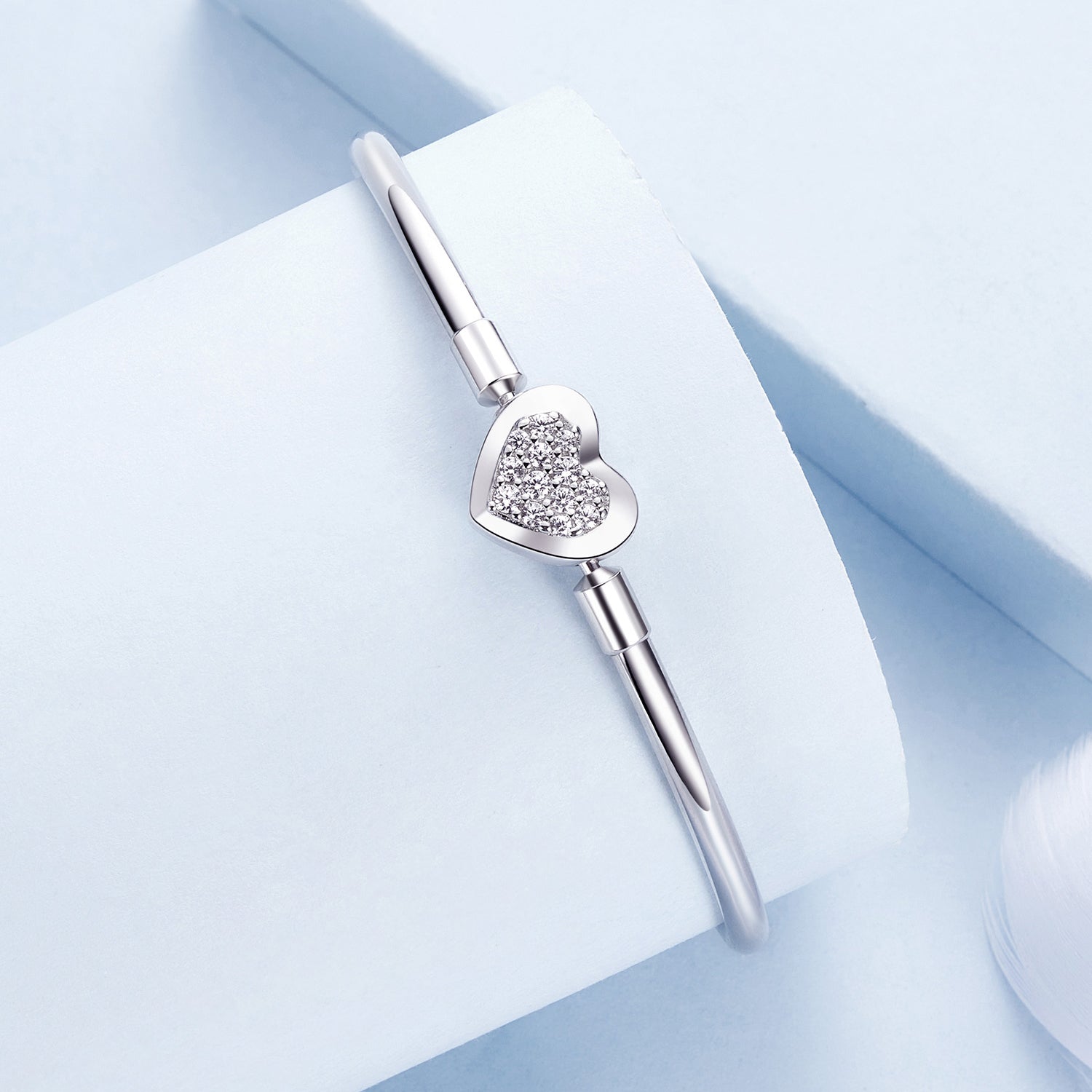 CZ heart bracelet, 925 sterling silver white gold plated, women's size 17, Bids.com on Tampa Home & Garden Store