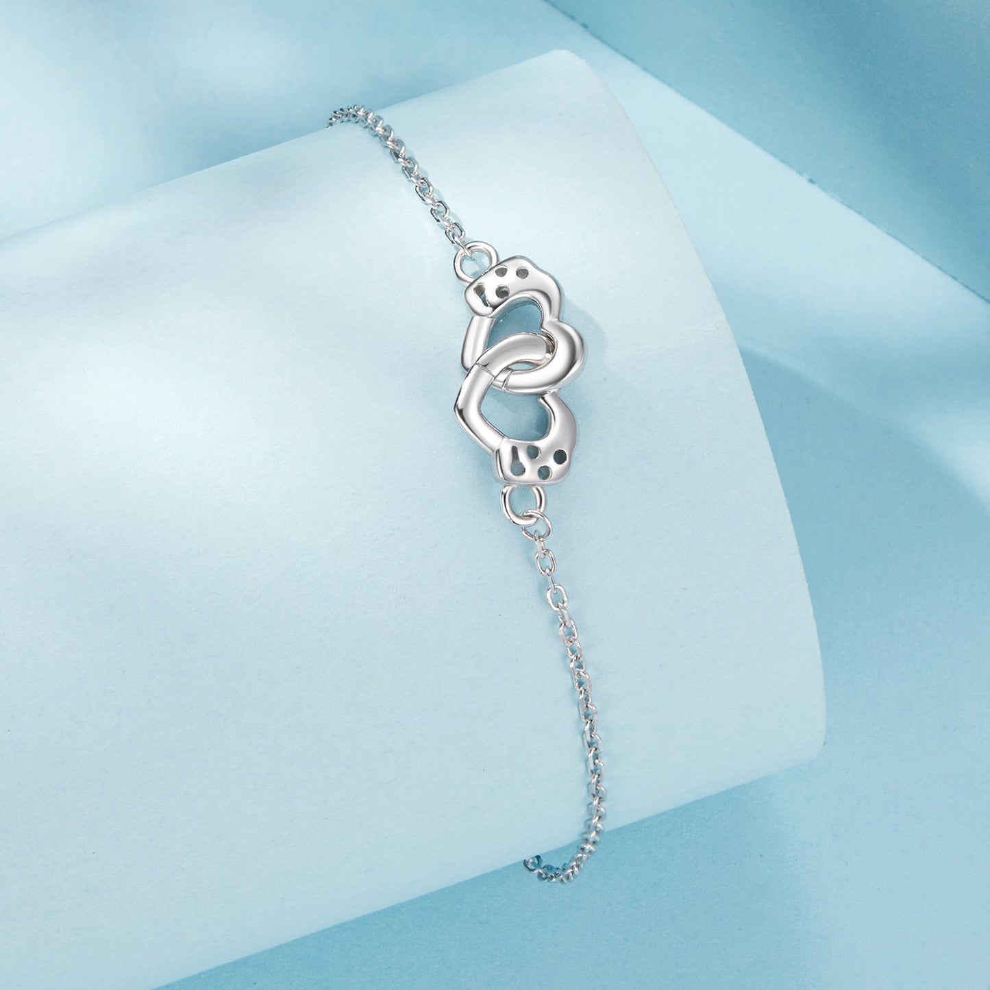 Bracelet 925 sterling silver white gold plated with interlocking rounded pendant on Tampa Home & Garden Store