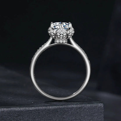 925 Silver Moissanite Ring 1ct center stone, white gold plated, size 6, Bids.com on Tampa Home & Garden Store