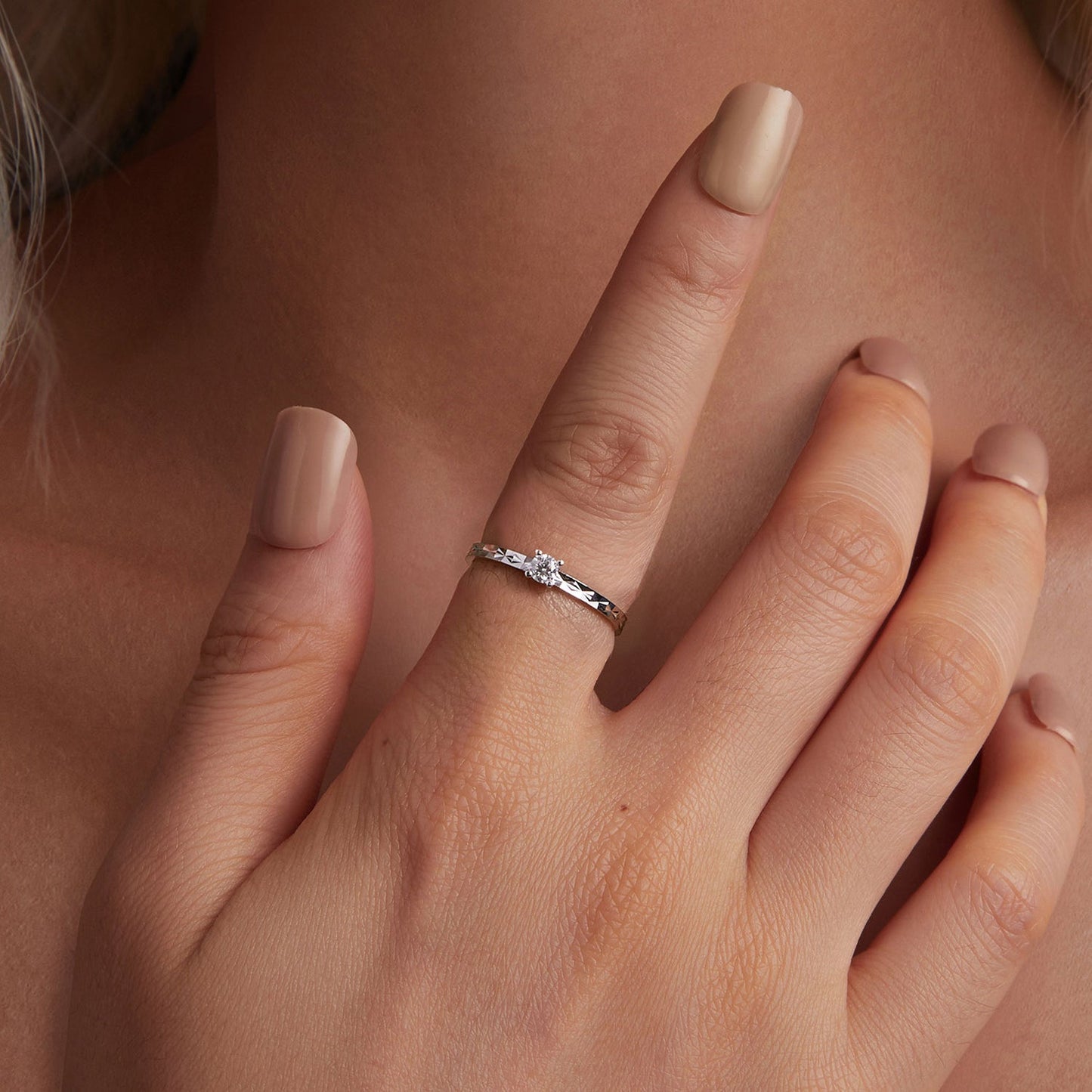 925 sterling silver moissanite ring, white gold plated, size 6 on Tampa Home & Garden Store
