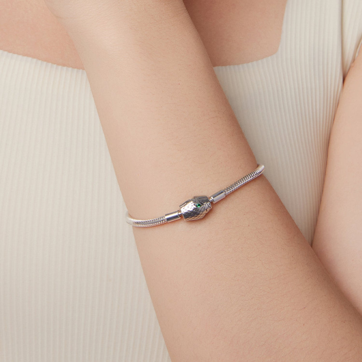 925 Sterling Silver CZ bracelet for Women with textured central bead, 17cm, Bids.com on Tampa Home & Garden Store