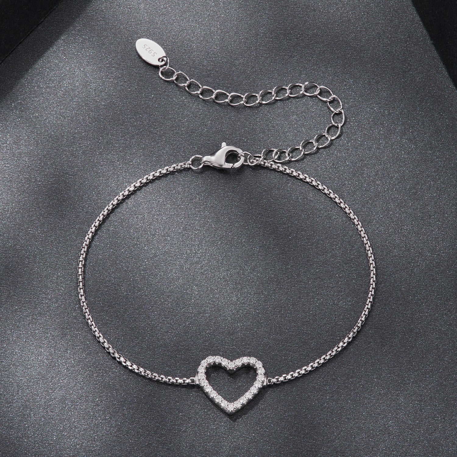Bracelet 925 sterling silver-plated moissanite heart centerpiece with lobster clasp on Tampa Home & Garden Store