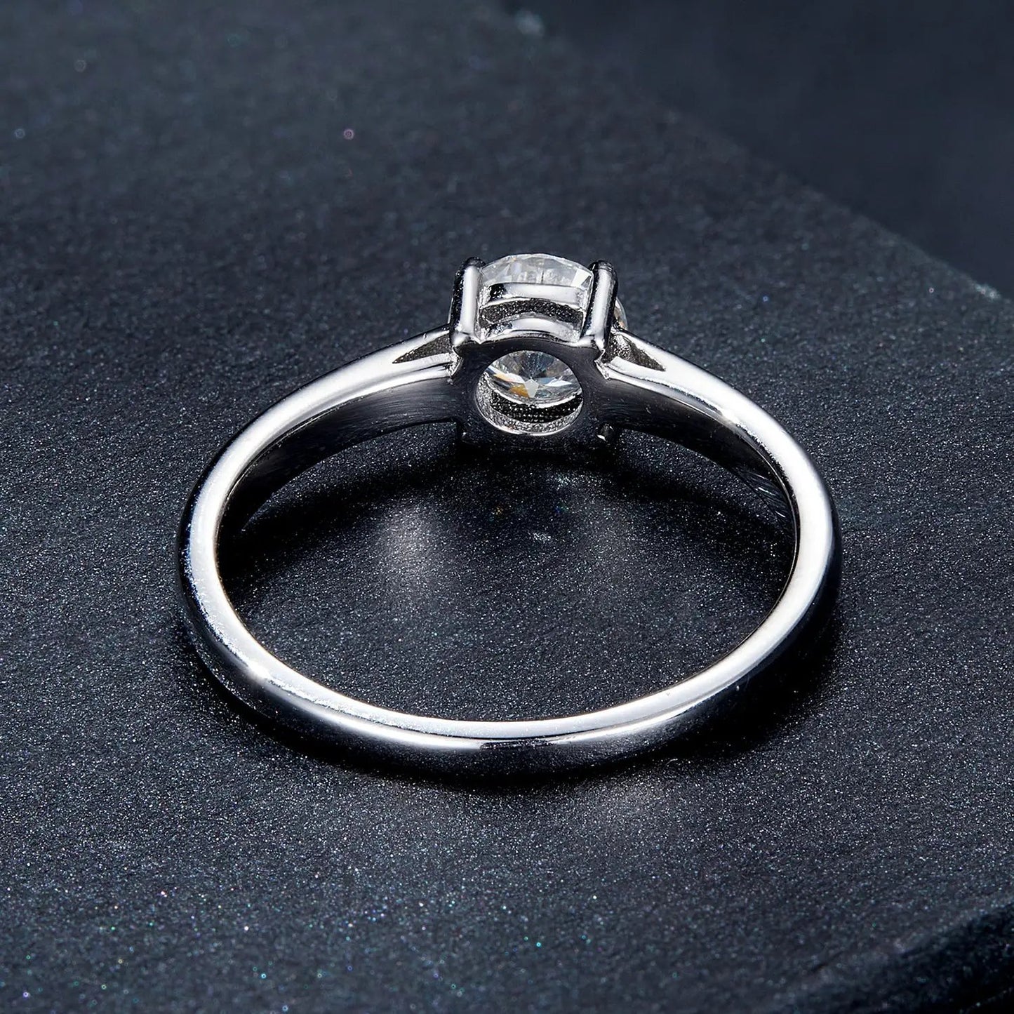 Moissanite ring in sterling silver 0.6ct size 6 for women by Bids.com on Tampa Home & Garden Store
