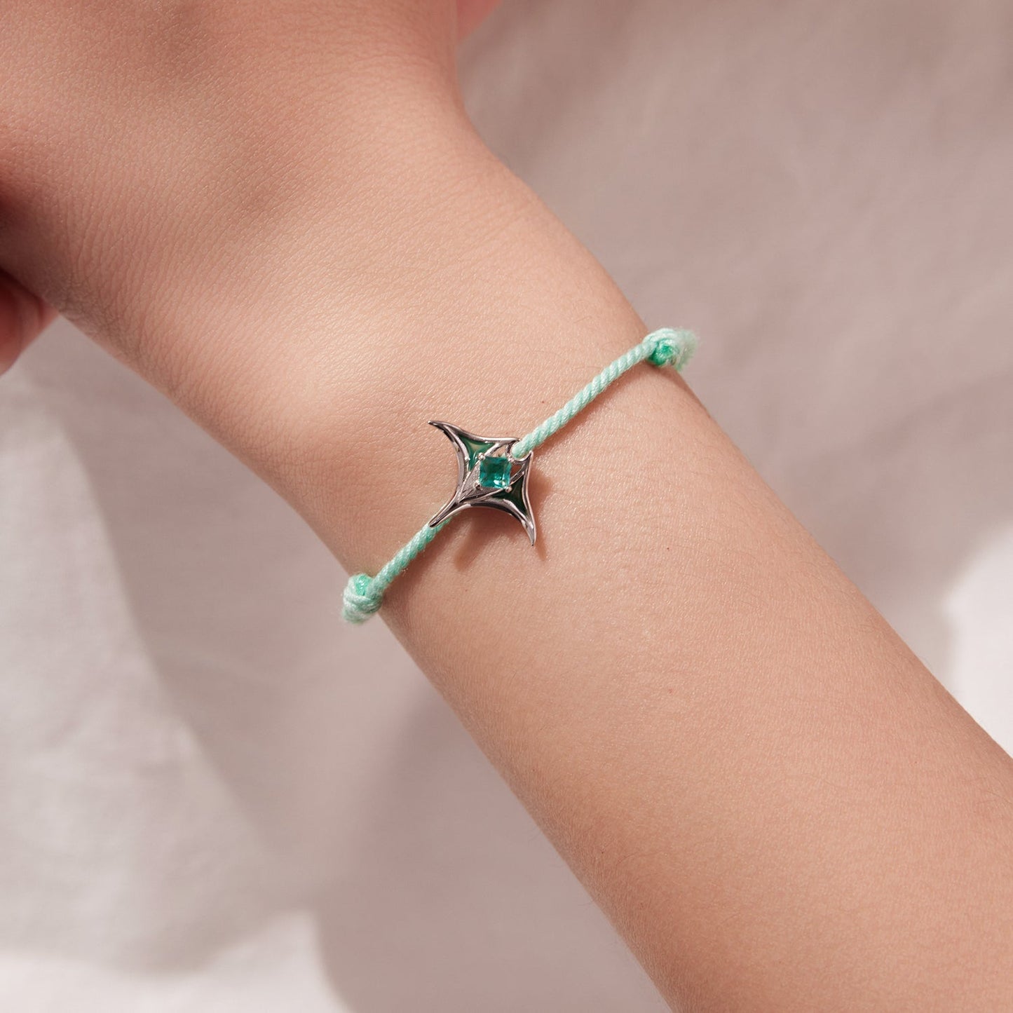 Bracelet 925 Sterling Silver adjustable mint cord with green enamel star pendant on Bids.com on Tampa Home & Garden Store