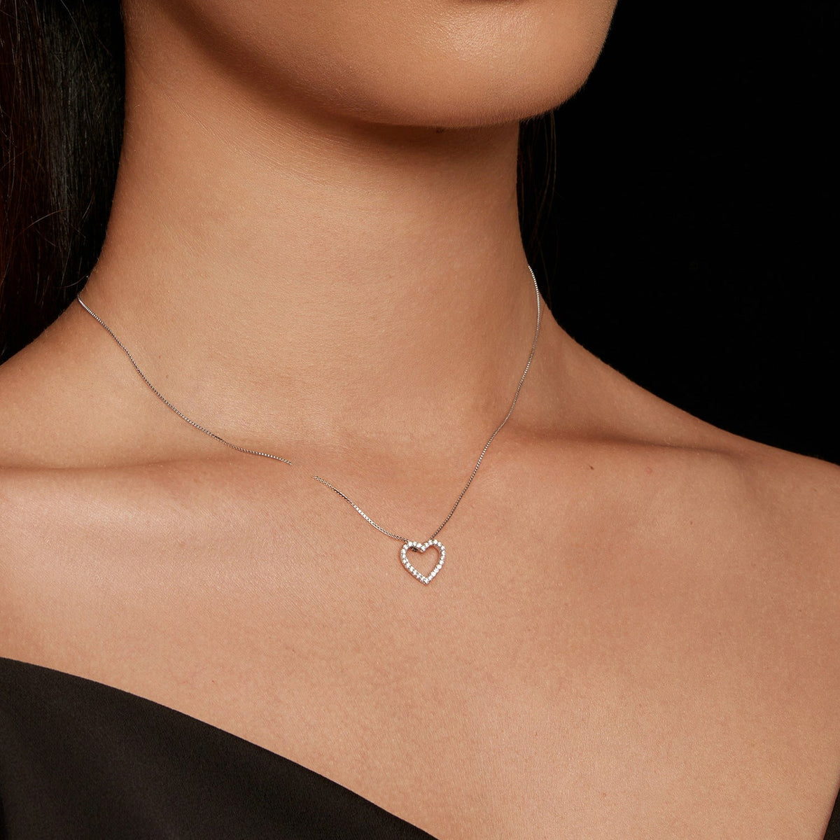 S925 Sterling Silver Moissanite necklace with heart pendant, platinum plated on Tampa Home & Garden Store