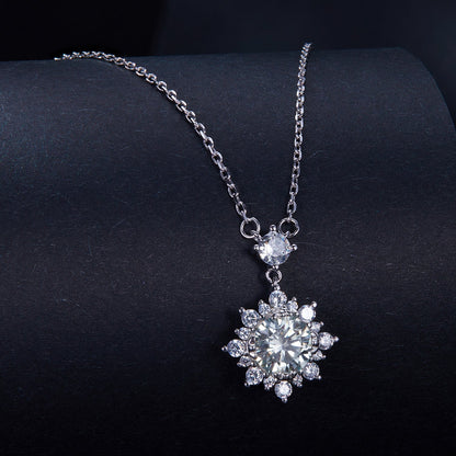 Sterling Silver Moissanite Necklace with pavé setting, platinum tone, 450mm chain by Bids.com on Tampa Home & Garden Store