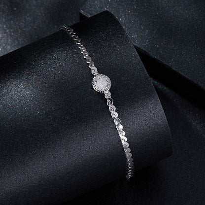 S925 sterling silver moissanite bracelet with 5.0mm halo centerpiece, curb chain Bids.com on Tampa Home & Garden Store