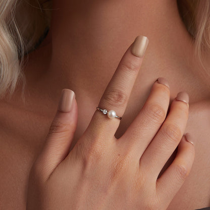 Sterling silver moissanite and freshwater pearl ring with 3mm pearl, size 6 for women on Tampa Home & Garden Store