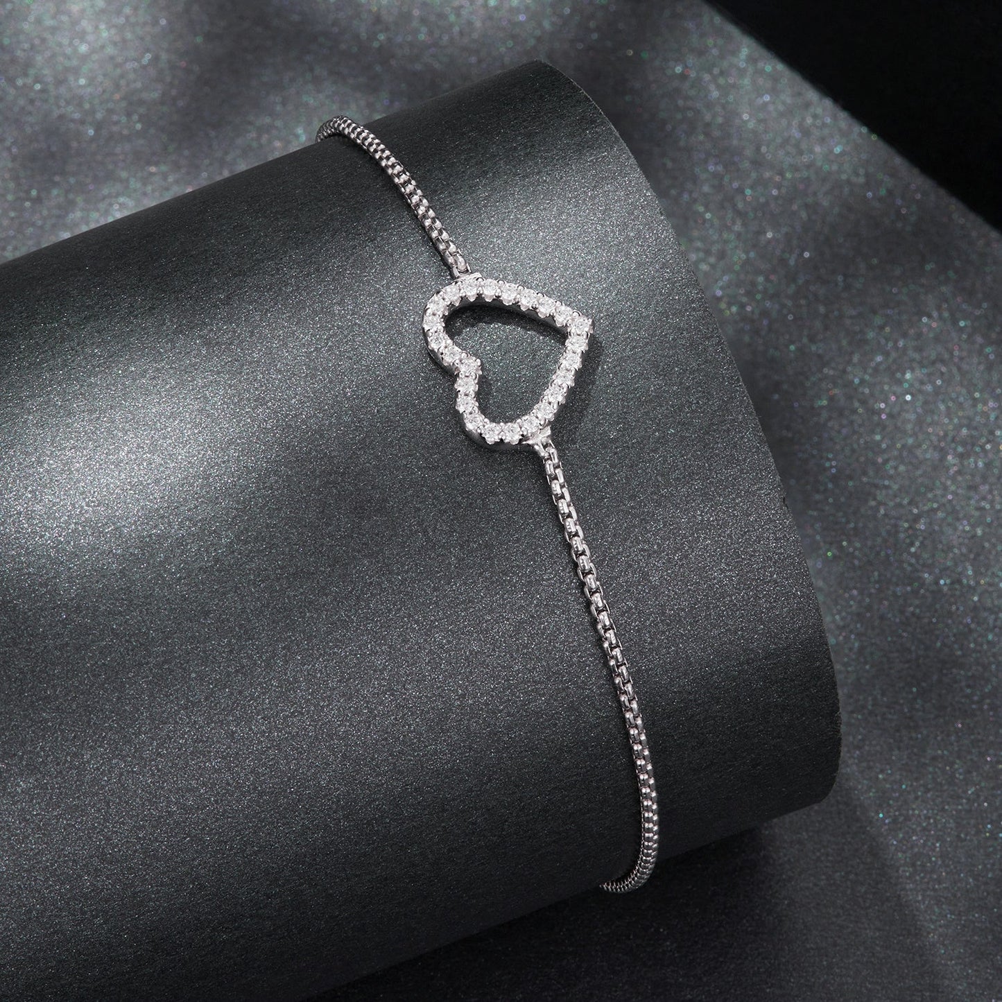Bracelet 925 Sterling Silver Plated White Gold Moissanite heart pavé centerpiece on silver chain on Tampa Home & Garden Store