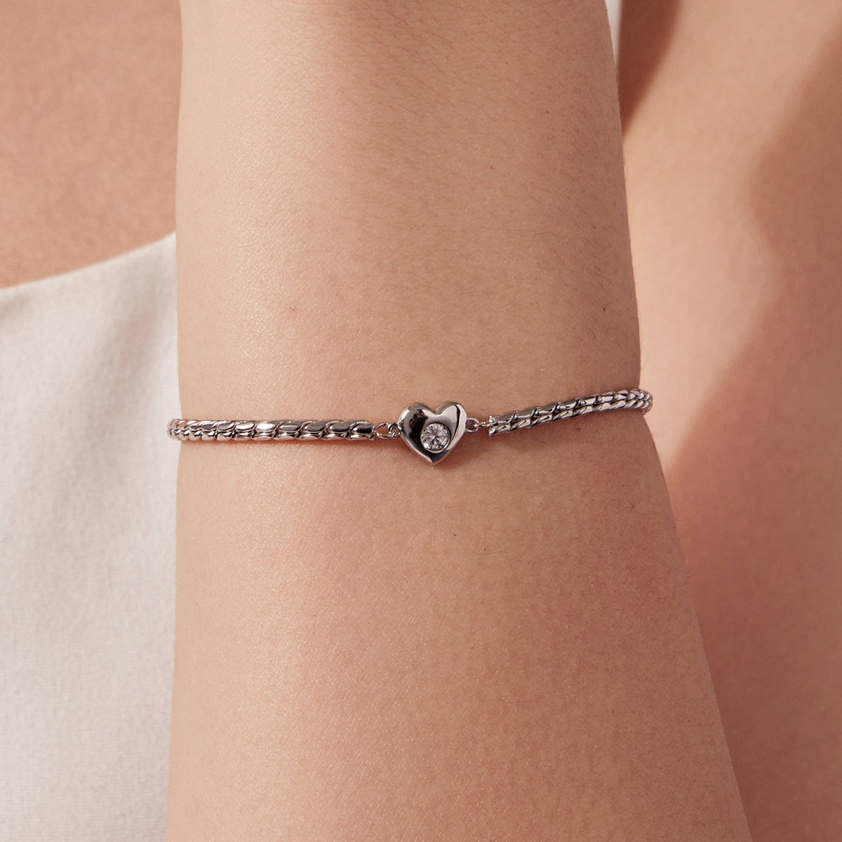 Moissanite heart bracelet in 925 sterling silver, slim chain; 15+6cm length, 0.3cm thick on Tampa Home & Garden Store