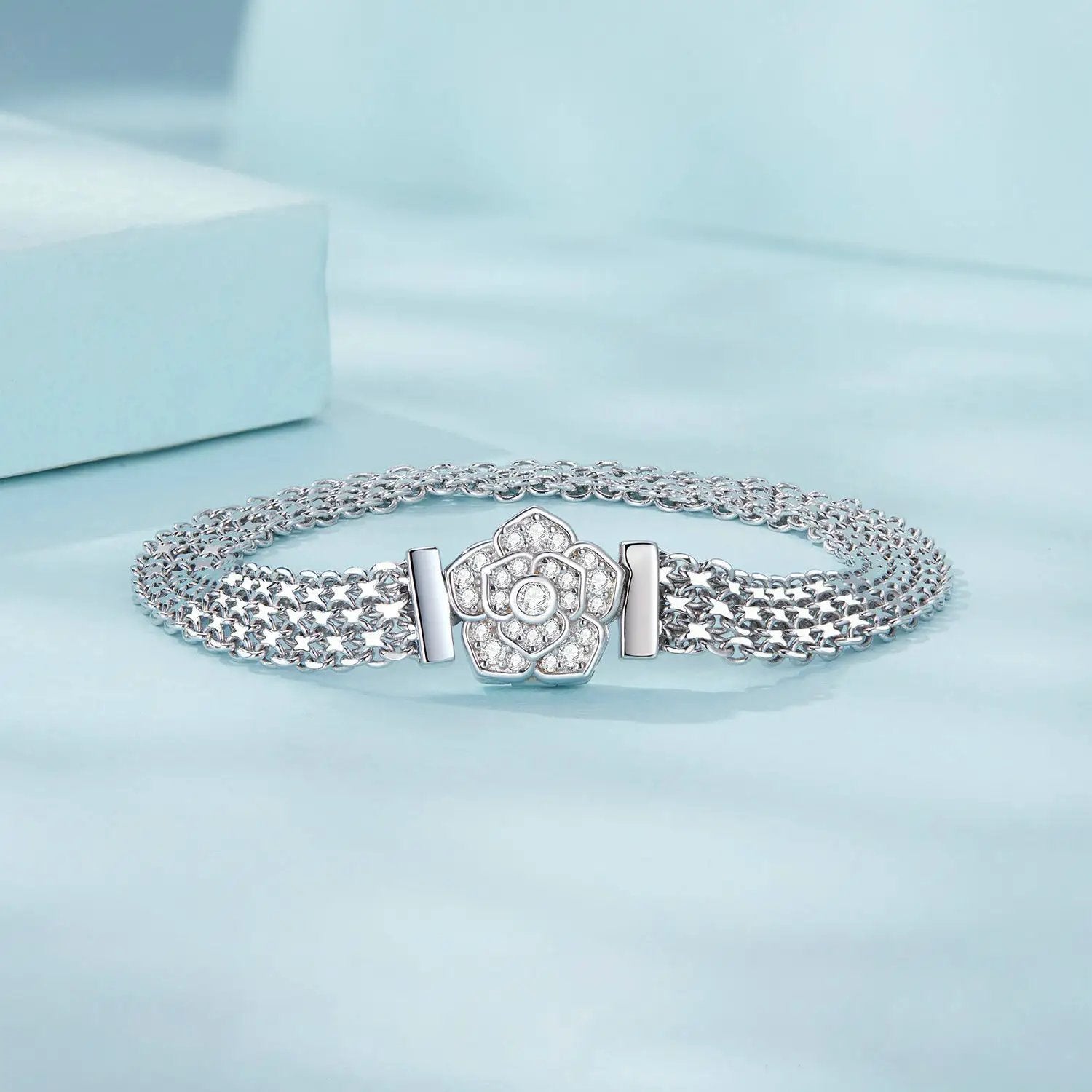 Bracelet 925 sterling silver and platinum plated pavé CZ with flower motif, 17cm, Bids.com on Tampa Home & Garden Store