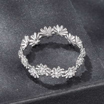 925 Sterling Silver Moissanite 0.03ct Ring Size 7 with floral linked band on Tampa Home & Garden Store
