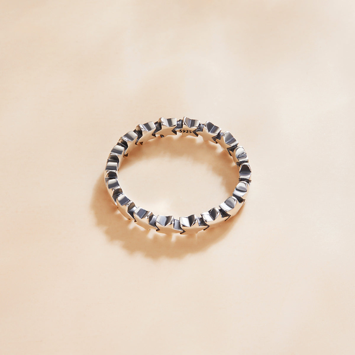 Ring, 925 sterling silver oxidized band with cube-link design, size 5 for women on Tampa Home & Garden Store