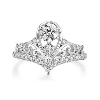 925 Sterling Silver Moissanite Ring size 6 with large center stone and pave band by Bids.com on Tampa Home & Garden Store