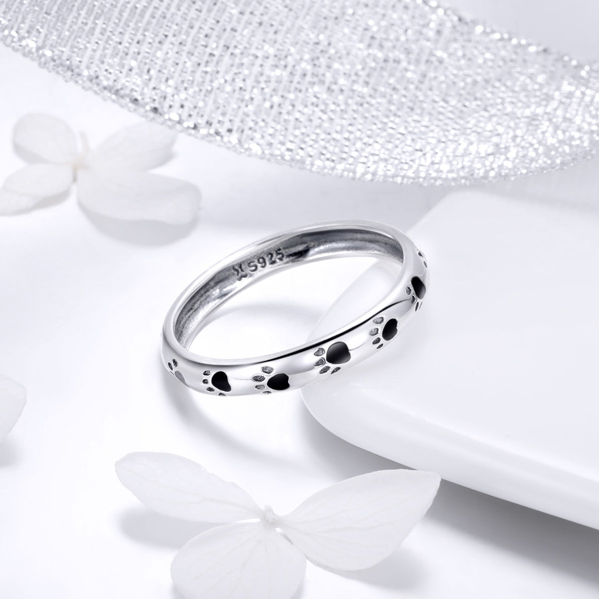 925 sterling silver ring for women with paw print design, size 5, 0.3 cm wide, Bids.com on Tampa Home & Garden Store