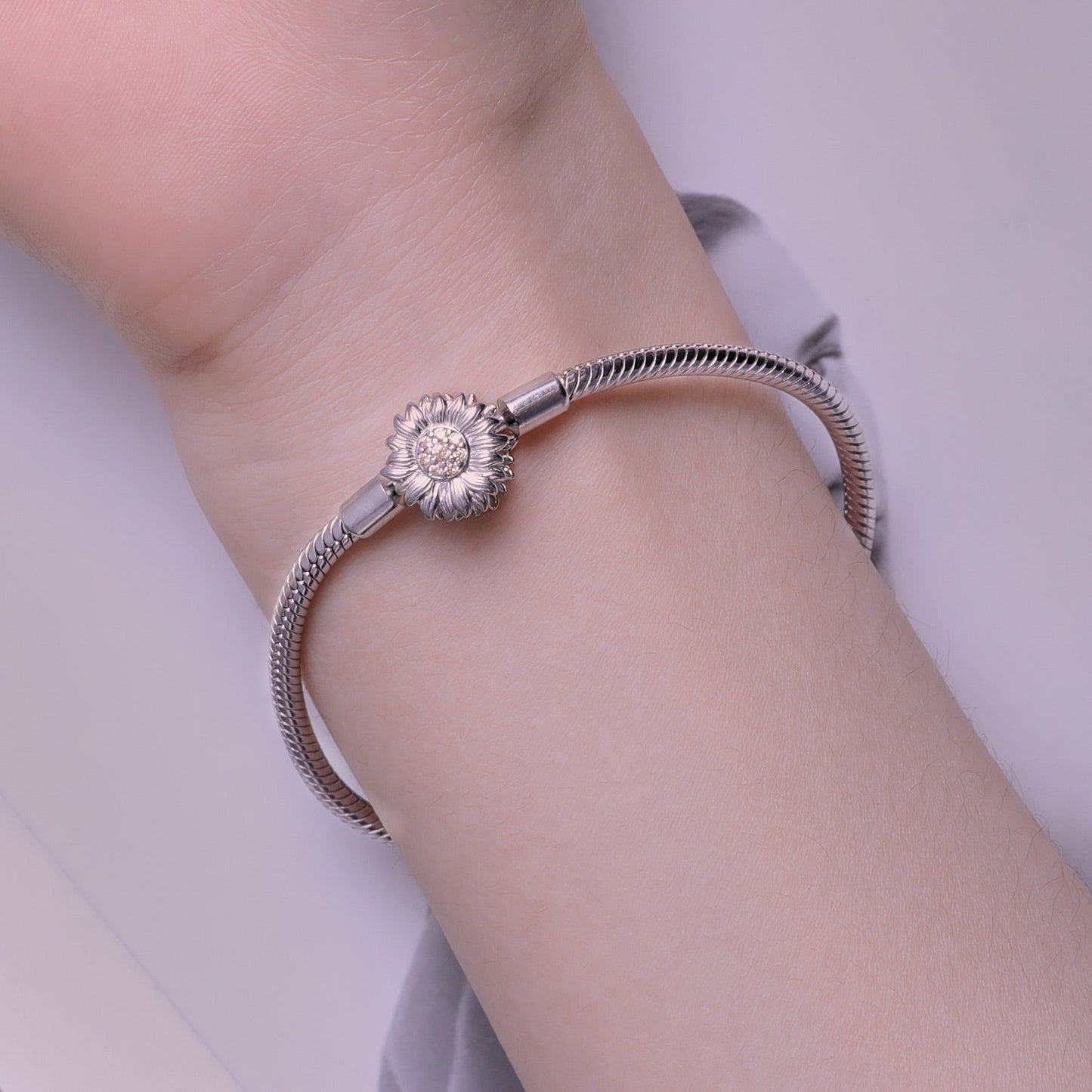 Bracelet 925 Silver Pavé CZ flower accent 170mm by Bids.com on Tampa Home & Garden Store