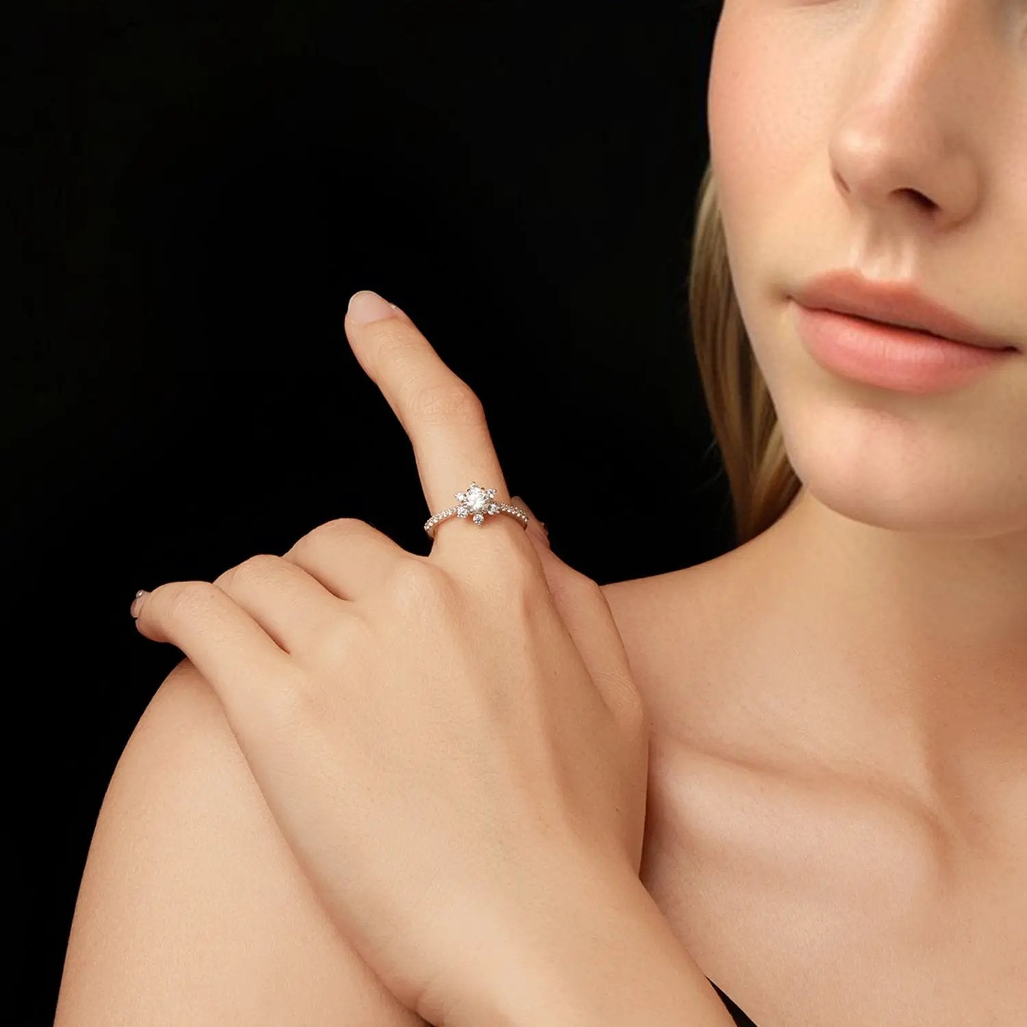 925 Sterling Silver Pavé Moissanite Ring with CZ, size 6, featuring a cluster center on Tampa Home & Garden Store