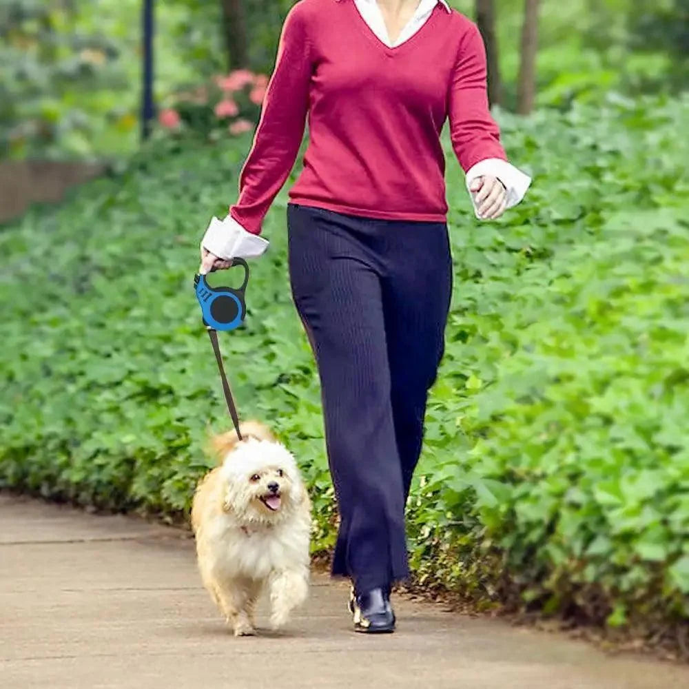 Stevvex retractable dog leash with blue grip for easy, tangle-free walking on Tampa Home & Garden Store