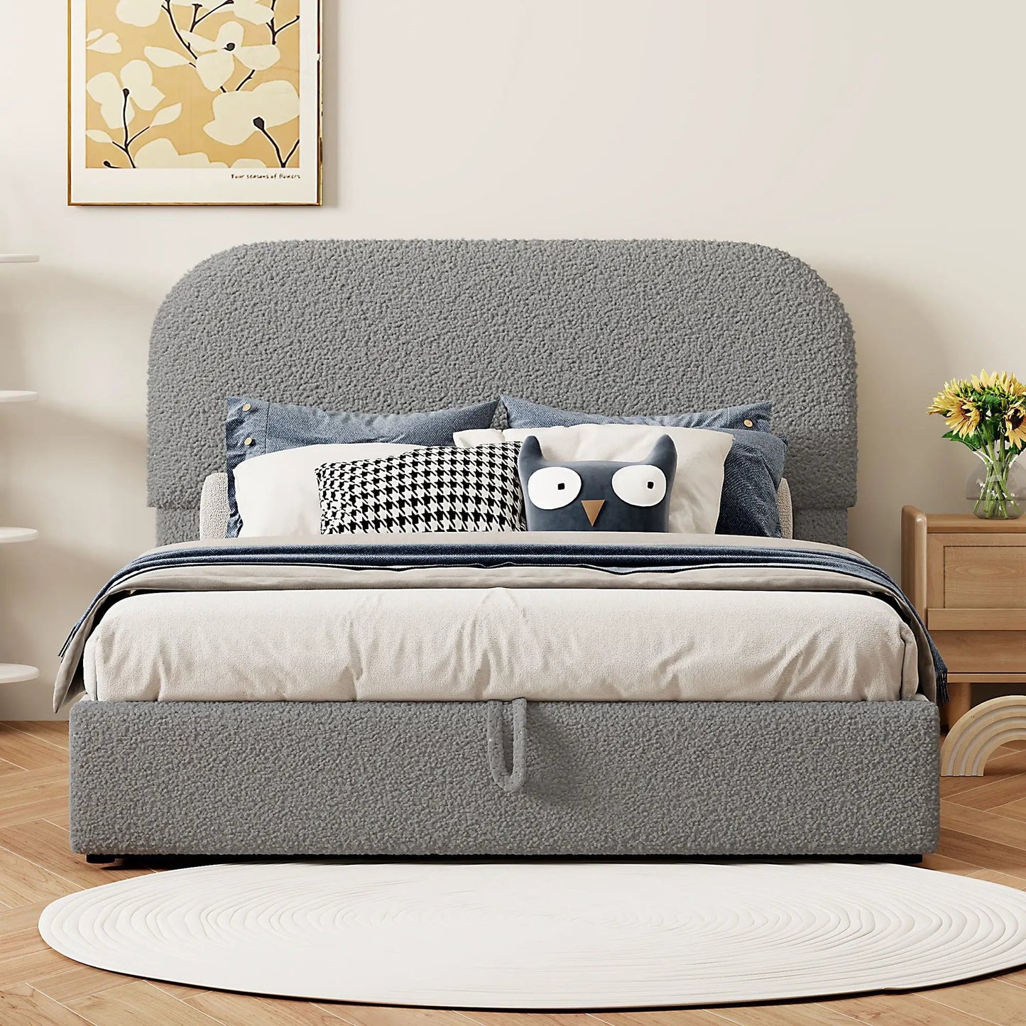 Upholstered Platform Bed With Hydraulic Storage