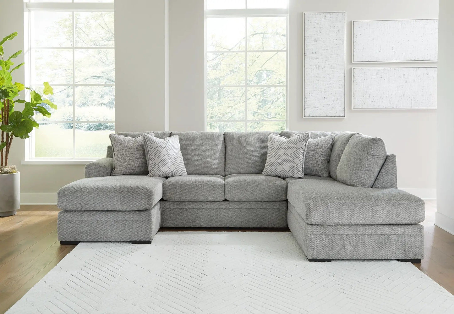 Casselbury Sectional Sofa for Cozy Family Nights