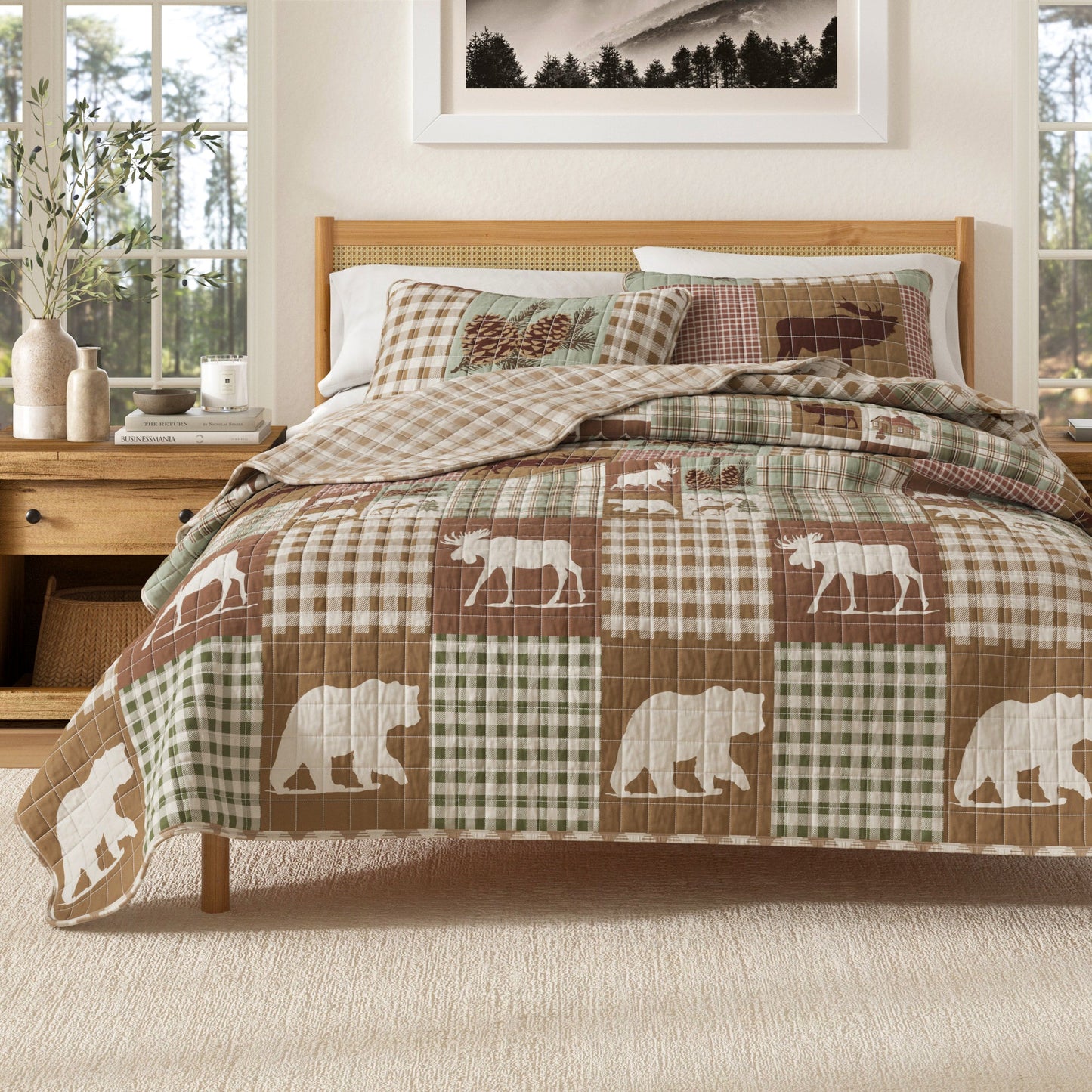 Rustic Woodland and Plaid Quilt Set for Bedroom