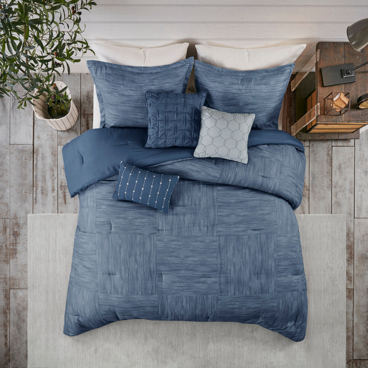 7 Piece Printed Seersucker Comforter Set Navy