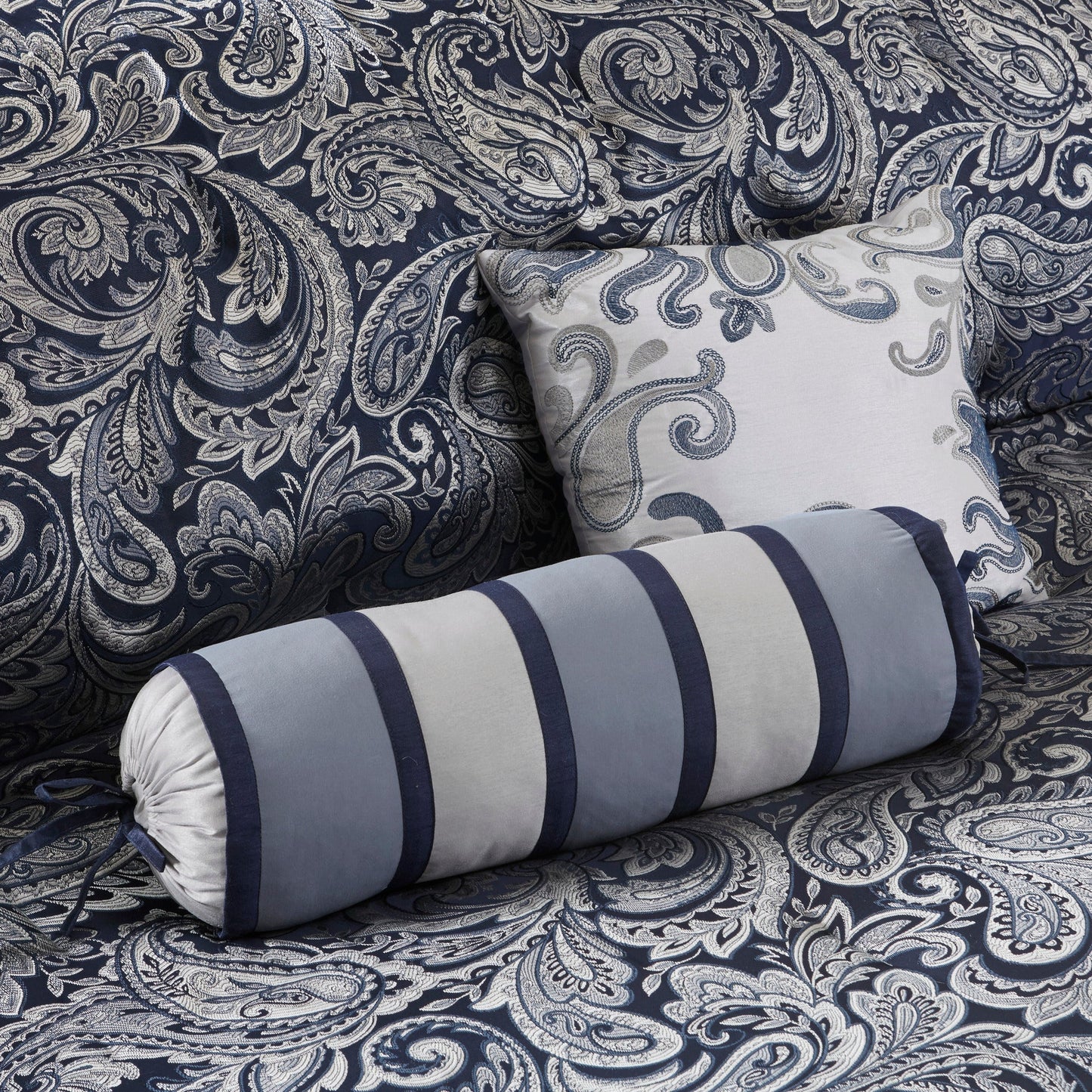 12 Piece Comforter and Cotton Sheets Navy King