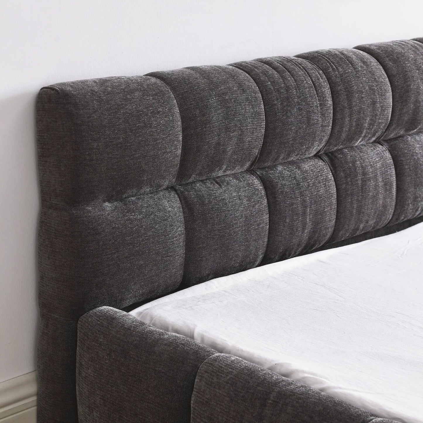 Modern Platform Bed Frame with Thick Fabric