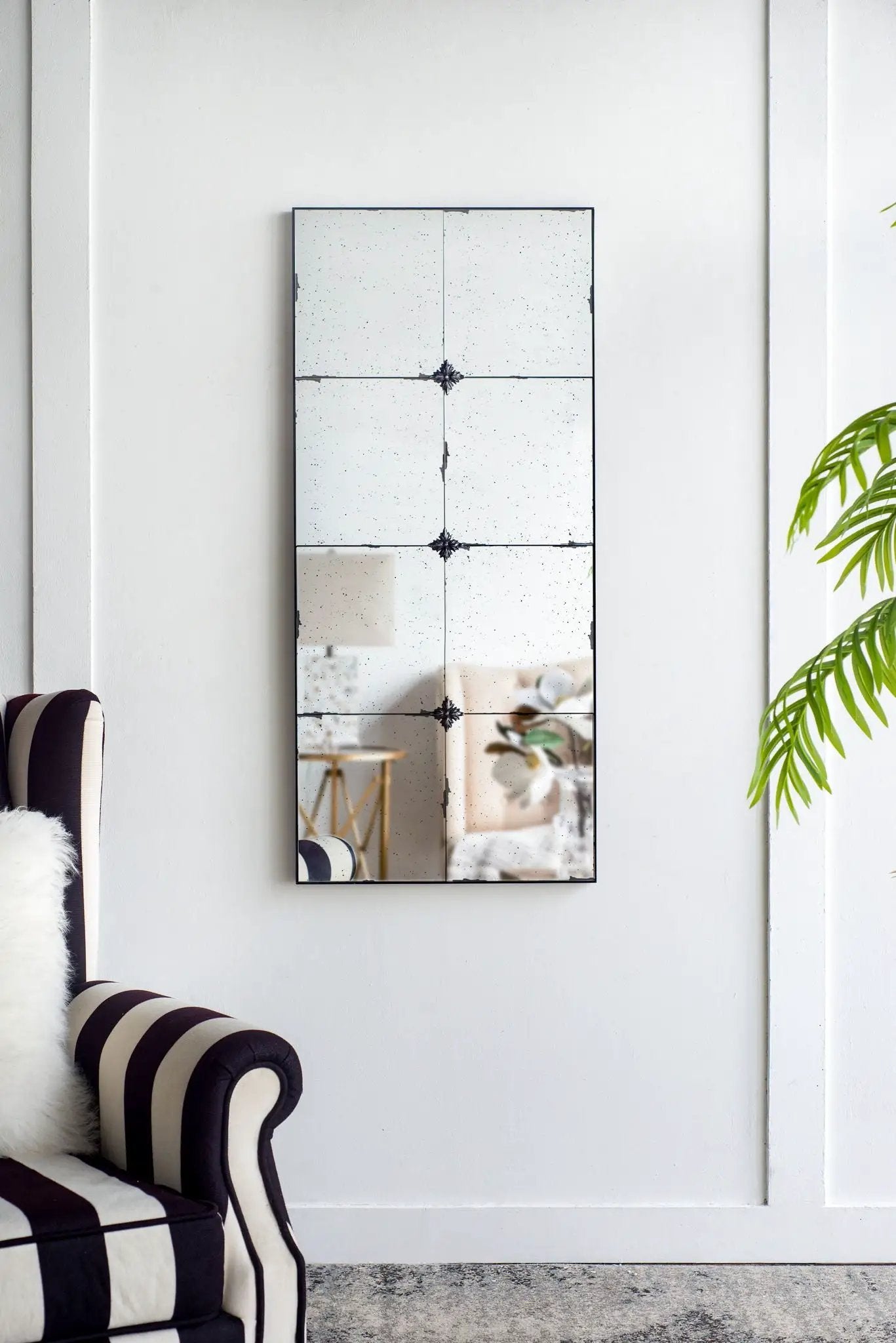 Traditional Glass Panel Mirror for Wall Decor