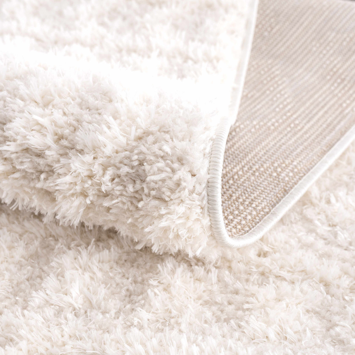 Eivin Cream Diamonds Plush Rug for Living Rooms