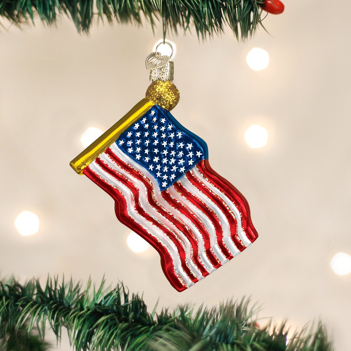 Adorno navideño de vidrio soplado con la bandera de estrellas del Viejo Mundo