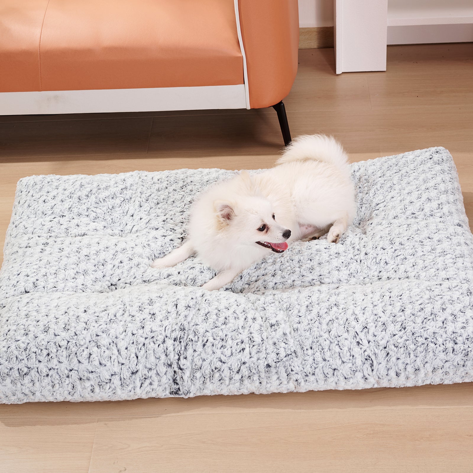Dog bed thick plush gray kennel mat, soft washable cotton, Sell My Stuff on Tampa Home & Garden Store