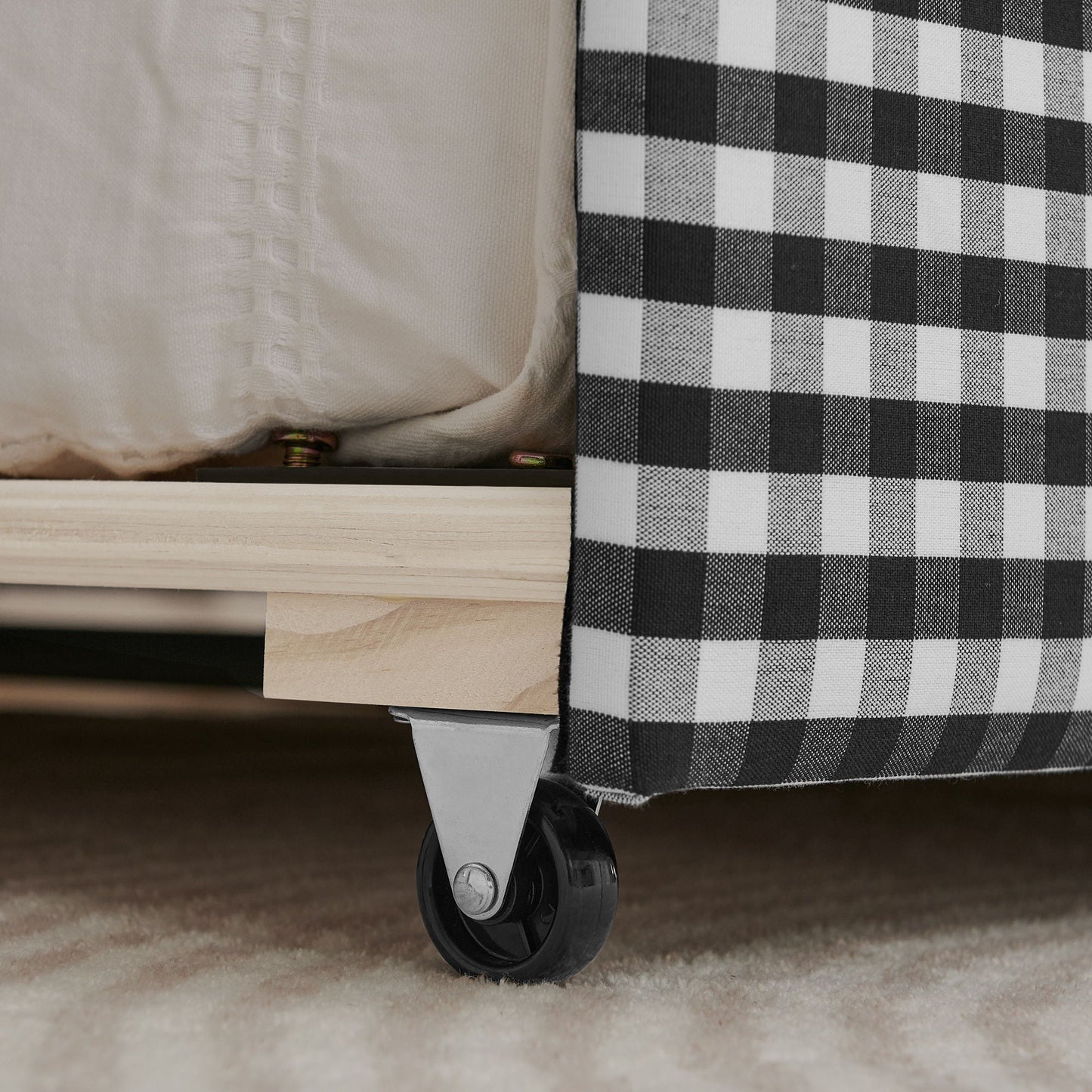 Gingham Wave Daybed And Usb Charging Port
