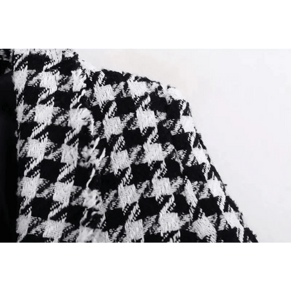 Stevvex women's tweed coat close-up in black and white houndstooth fabric on Tampa Home & Garden Store