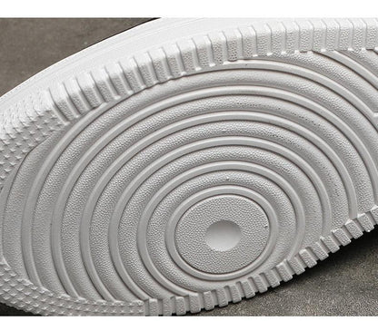 Stevvex sneakers outsole white rubber with concentric circular tread pattern on Tampa Home & Garden Store