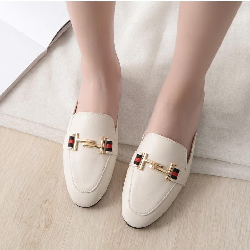 Comfortable Womens Slides and Pointed Toe Flats