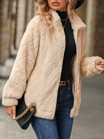 Women's fuzzy zip-up jacket with pockets by Stevvex in beige teddy fleece, long sleeves on Tampa Home & Garden Store