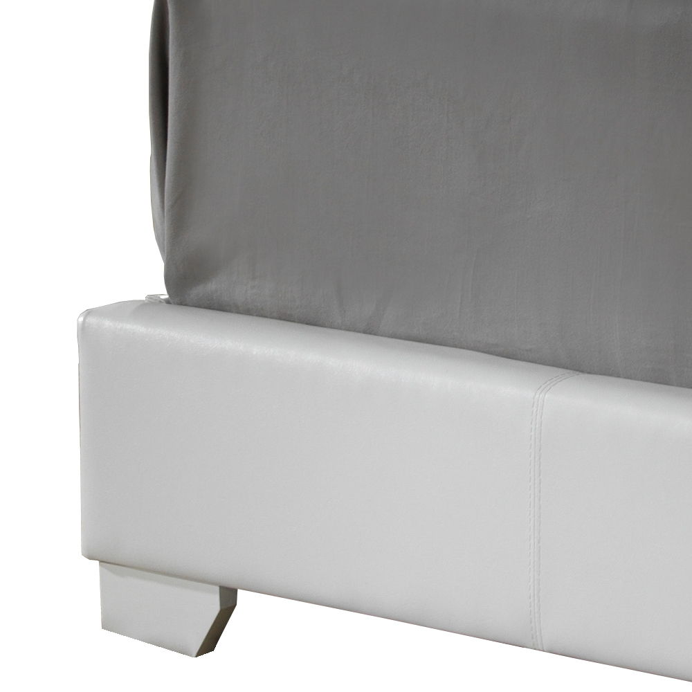 Glory Aaron Queen Platform Bed for a Bedroom