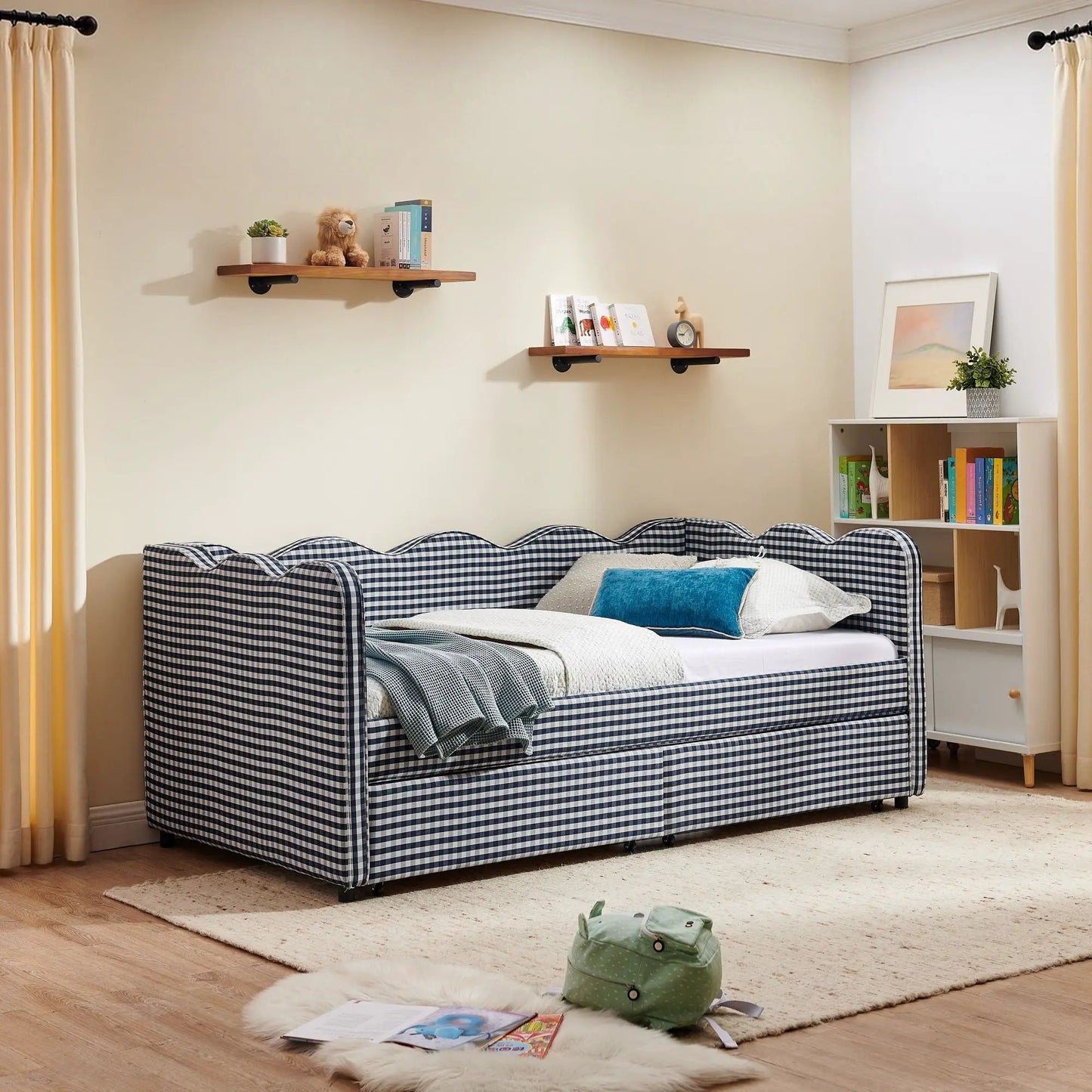 Gingham Daybed With USB Port and Wave Design