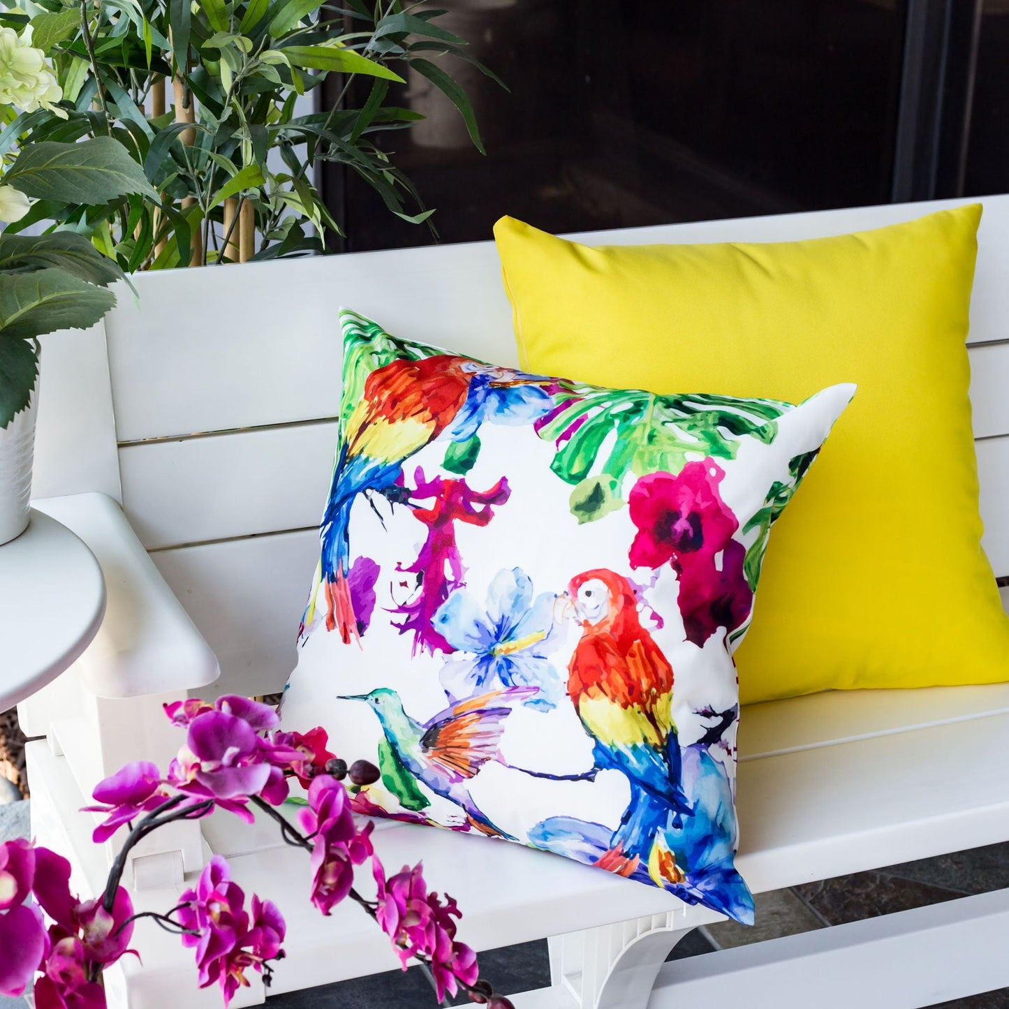 Multicolor Tropical Parrot and Solarium Pillow