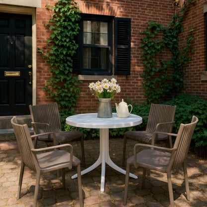 4 Stackable Plastic Chairs and Round Table