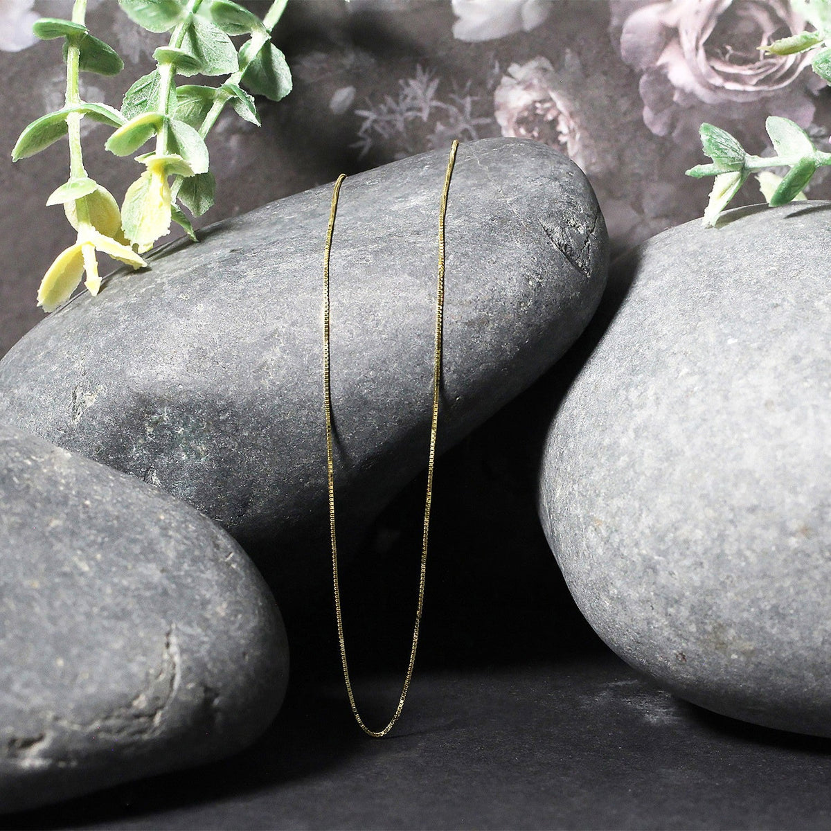 Two 14k yellow gold box chain necklaces 0.45mm by Bids.com on Tampa Home & Garden Store