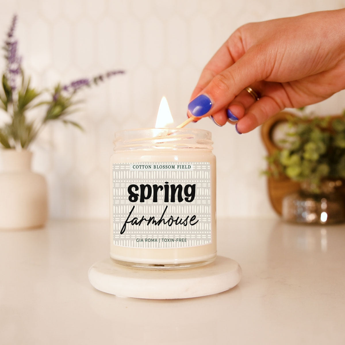 Cotton Blossom Candle by Gia Roma, candle in glass jar with Cotton Blossom Field label on Tampa Home & Garden Store