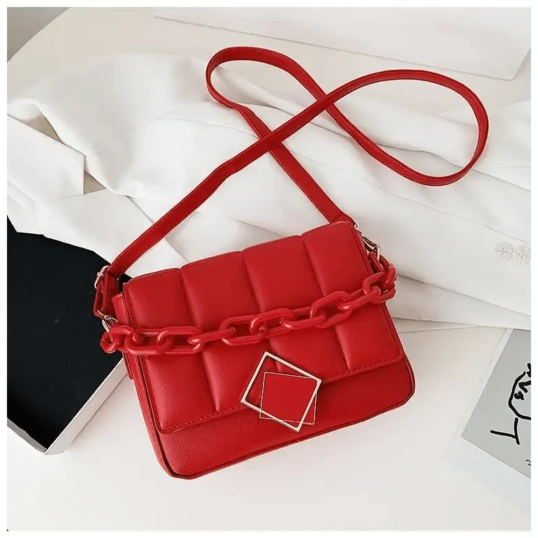 Stevvex red quilted single-shoulder cross-body bag with chunky chain and square clasp on Tampa Home & Garden Store