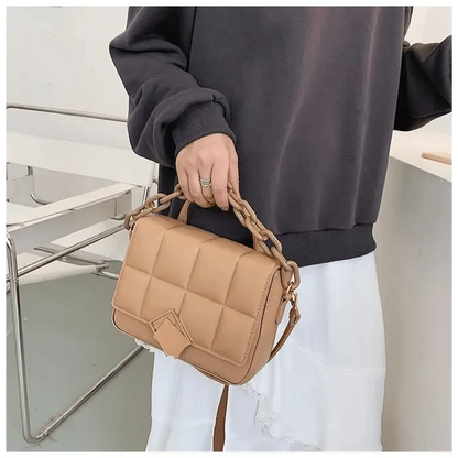 Stevvex tan quilted shoulder bag with chunky chain handle cross-body ST93140LMN on Tampa Home & Garden Store