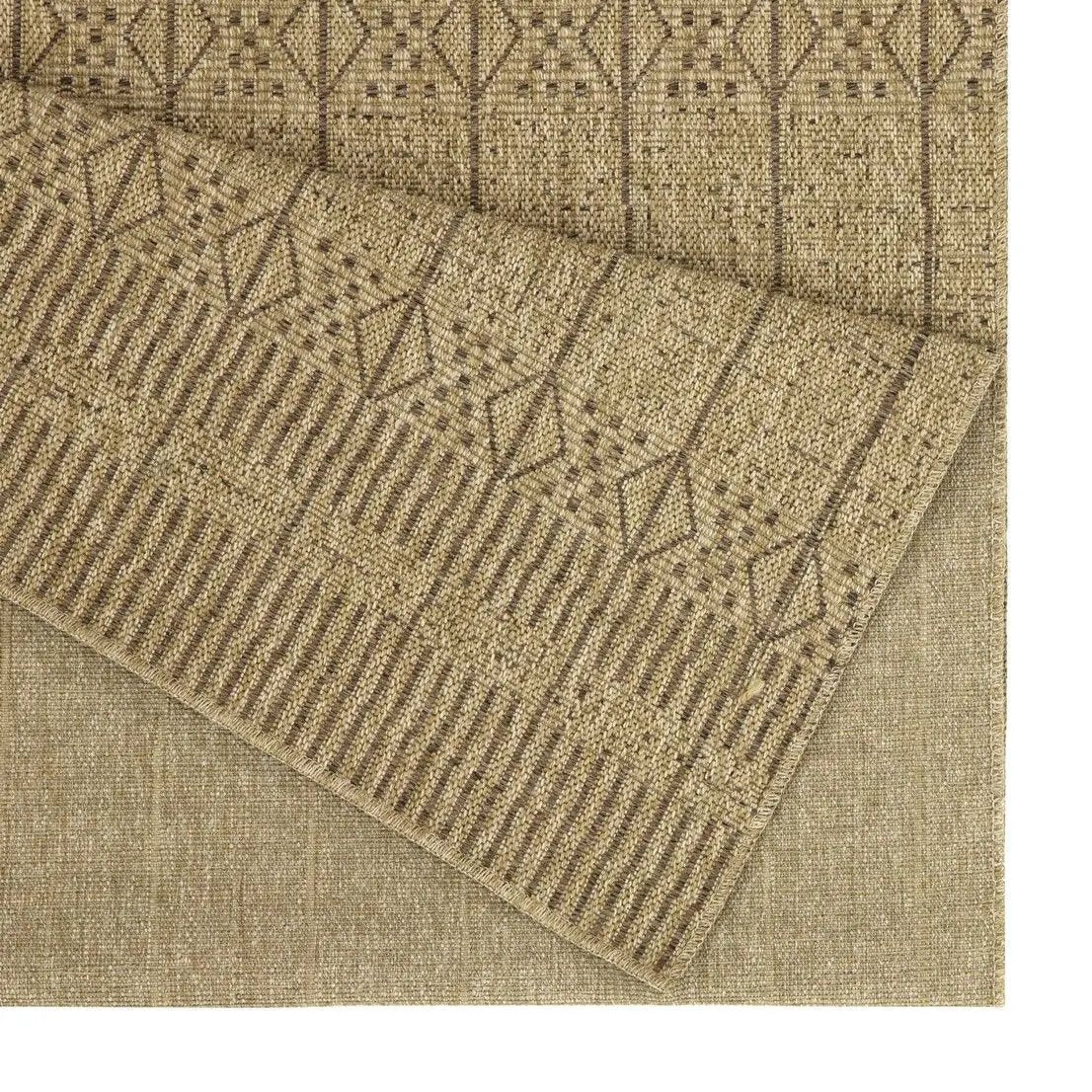 Earth Indoor Outdoor Rug and Versatile Design