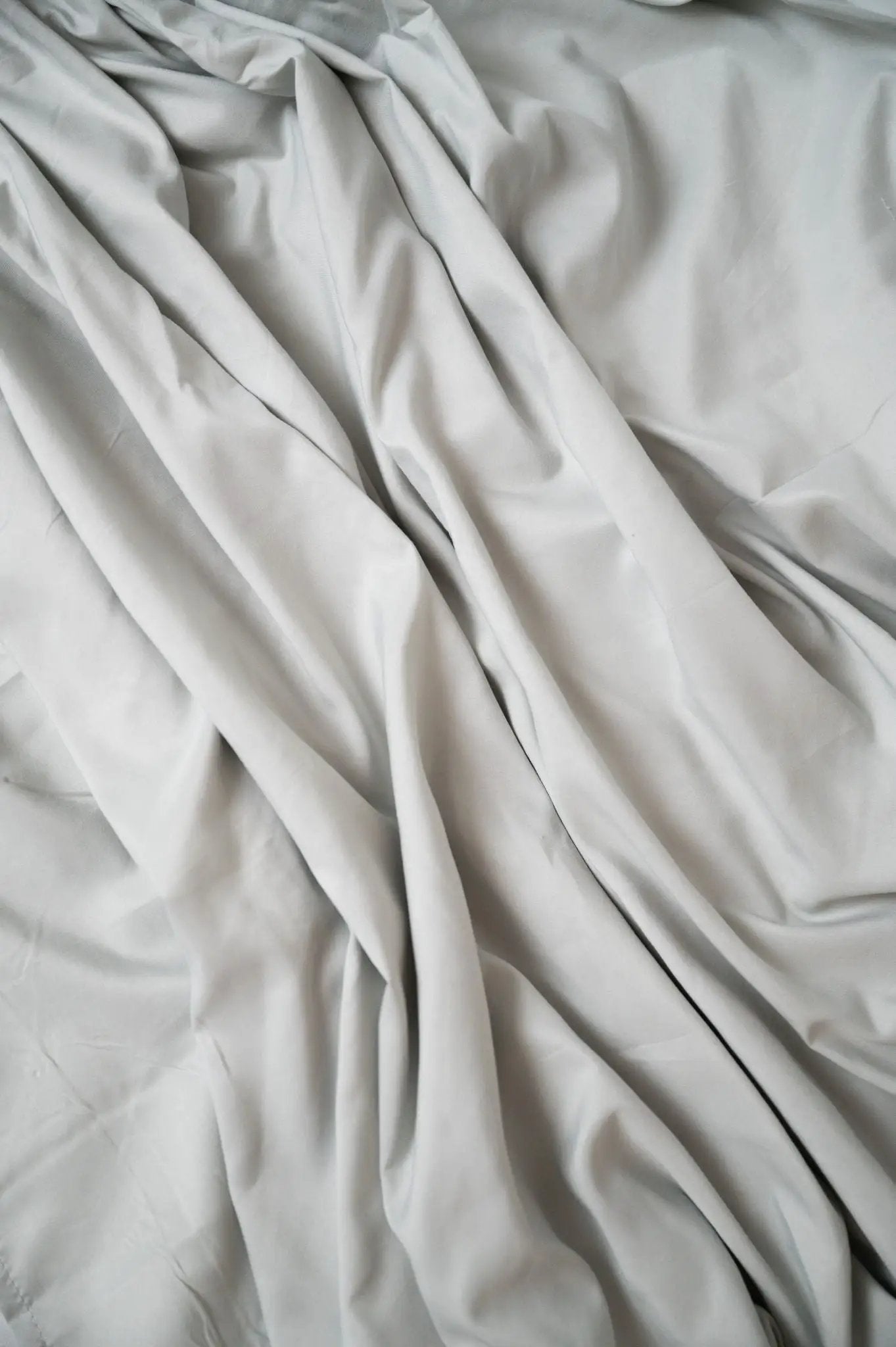 4 Piece Micro And Bamboo Flex Head Hypoallergenic Sheet Set gray bedding on Tampa Home & Garden Store