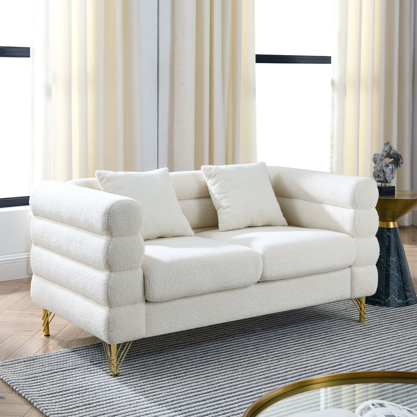 Streamline and Sleek Modern Sectional Sofa