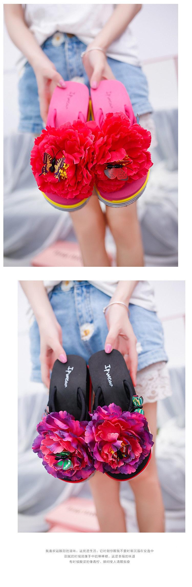 Slippers Stevvex pink flower slides with large petals, open-toe beach style on Tampa Home & Garden Store
Slippers Stevvex black flower slides with vivid petals and butterfly charms on Tampa Home & Garden Store