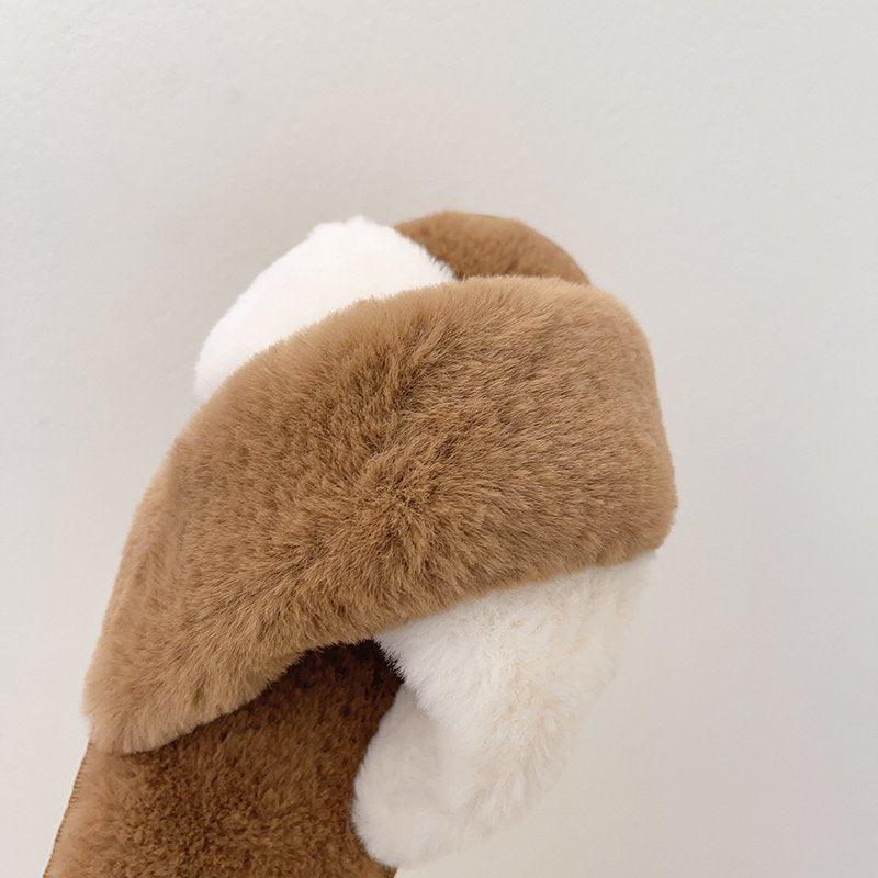 Fluffy faux-fur cross-strap slippers Stevvex tan and white for indoor use on Tampa Home & Garden Store